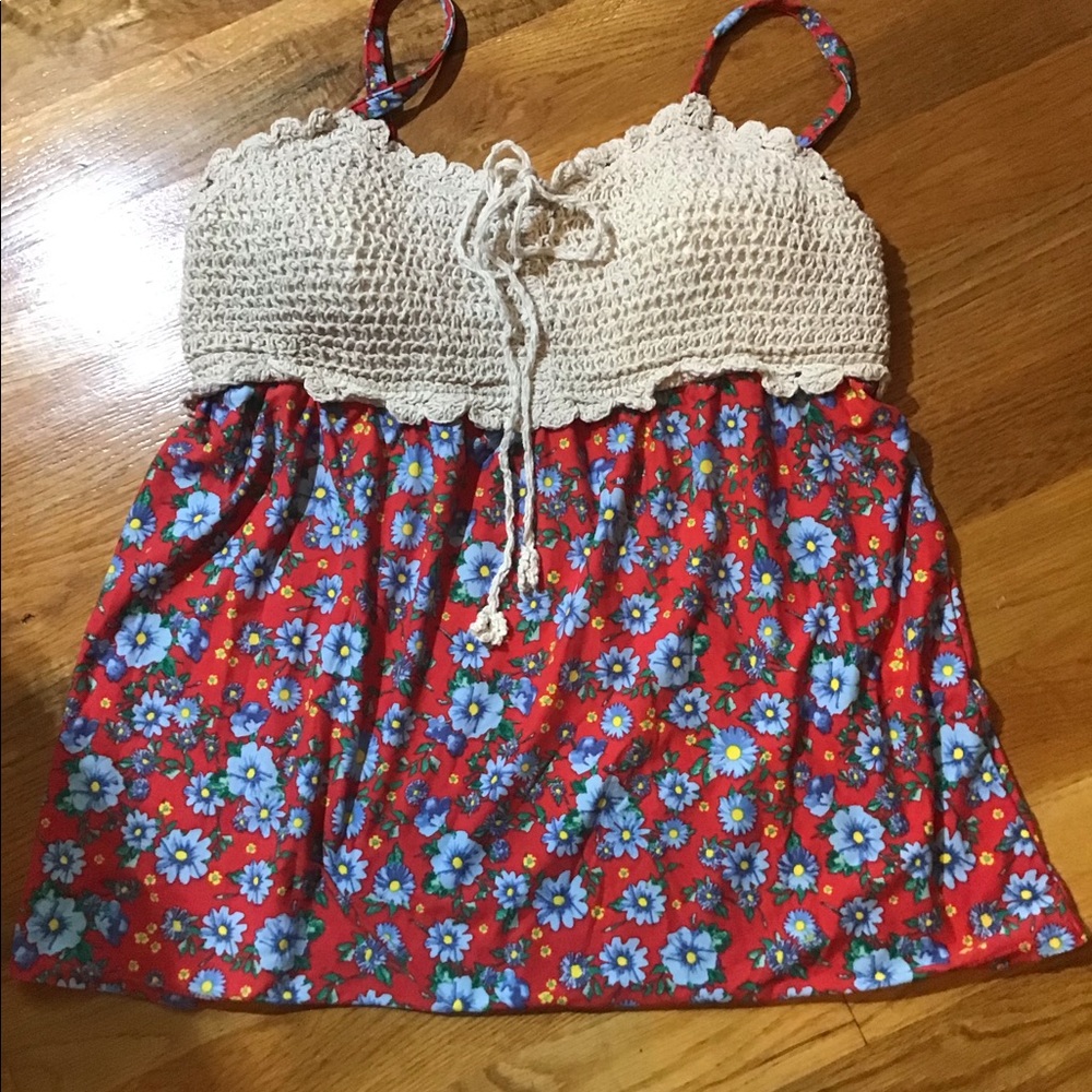 Women’s size extra large no boundaries top
